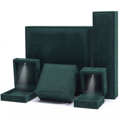 Caja de embalaje de joyas de lujo de color verde oscuro con luz LED brillante