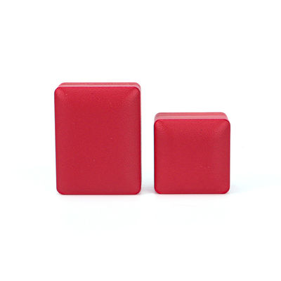 comprar Logotipo personalizado Impresión de joyería en pantalla de seda paquete con cuero rojo redondeado por Hanhong online manufacture