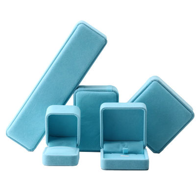 Caja de joyería cuadrada de terciopelo premium azul cielo para embalaje de pulseras, collares y anillos