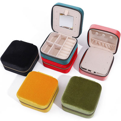 Logotipo personalizado Cajas de joyería de terciopelo Almacenamiento de viajes para pendientes Collar de anillo Caja de espejo