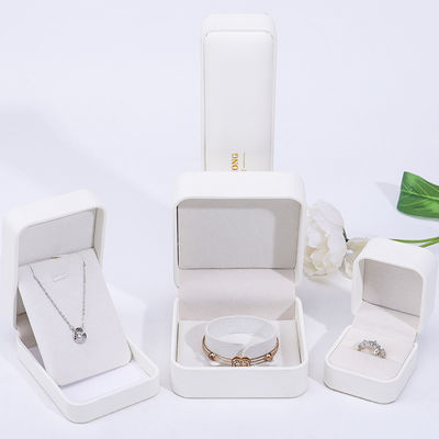 Caja de joyería de cuero de PU blanco, caja de joyería de cuero para anillo de la pulsera del colgante