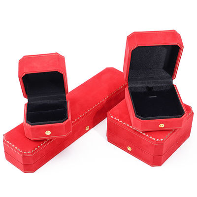Logotipo personalizado Joyería paquete de terciopelo rojo para pendiente pendientes Brazalete collar anillo
