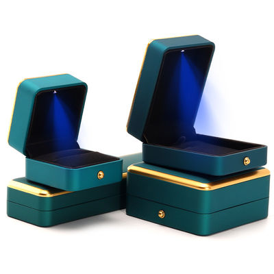 Caja de joyería de terciopelo de plástico LED verde claro para personalizado en estilo elegante de lujo cuadrado