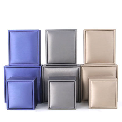Hanhong Logotipo personalizado de cuero falso caja de joyas de terciopelo para pendientes brazalete collar anillo