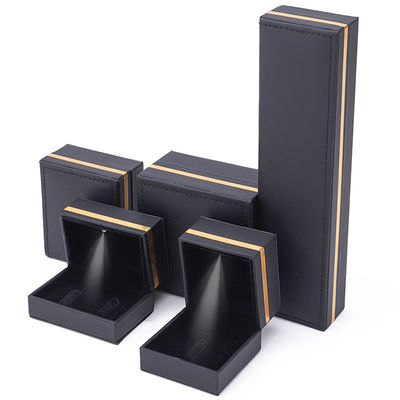 Caja de joyería negra luz LED para brazalete lujo con tamaño personalizado y el estilo más nuevo