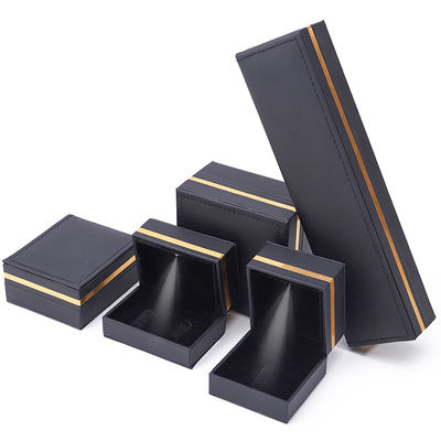Caja de joyería negra luz LED para brazalete lujo con tamaño personalizado y el estilo más nuevo