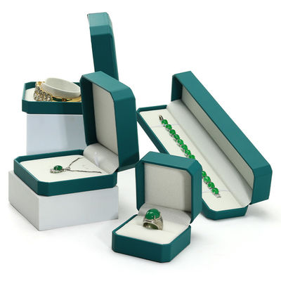 Caja de embalaje de joyas personalizadas de lujo para pendientes pulseras collares y anillos