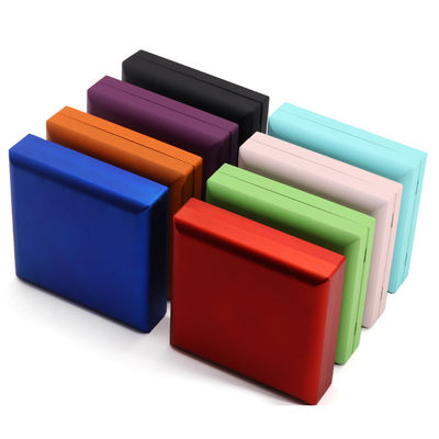 Hanhong Logotipo personalizado de joyería de color blanco con collar de anillos