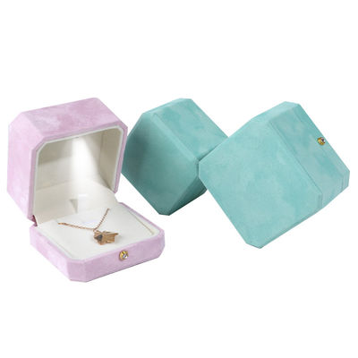 Caja de joyas de terciopelo de tamaño personalizado para organizar y mostrar la colección de joyas LED