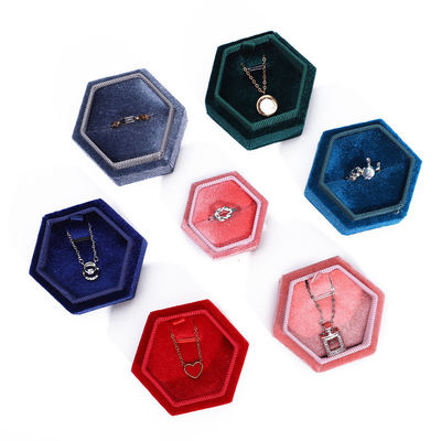 Caja de anillos de viaje de terciopelo para envases de joyas personalizados y anillos de boda