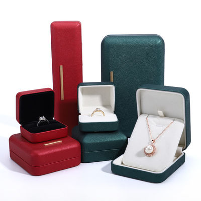 comprar Caja de joyas de terciopelo personalizada para pulseras de cuero de PU online manufacture