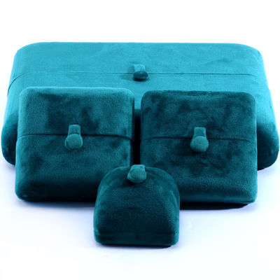 10*10*3cm Logotipo personalizado Caja de joyas de lujo para pulseras de terciopelo verde