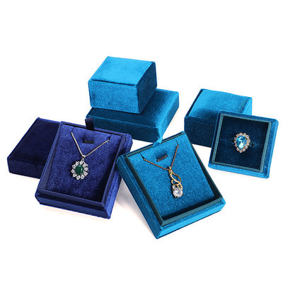 El logotipo del cliente Hanhong Velvet Jewelry Display Caja de regalo para compromisos personalizados