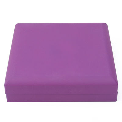 Logotipo personalizado Rectángulo púrpura LED caja de joyas para y venta al por menor en forma de rectángulo