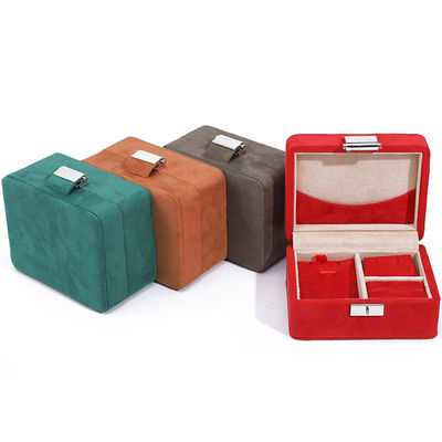 Caja de joyas de terciopelo con logotipo personalizado hecha a mano para collar y anillo de viaje