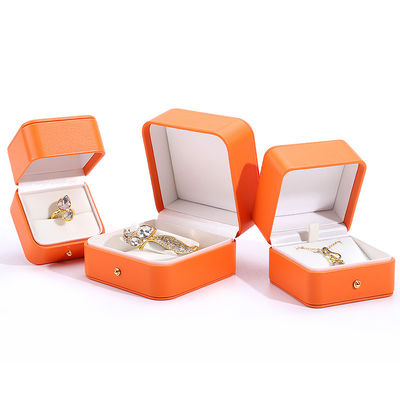 Organizador de joyas de viaje de cuero y terciopelo personalizado para pendientes de anillos de collar