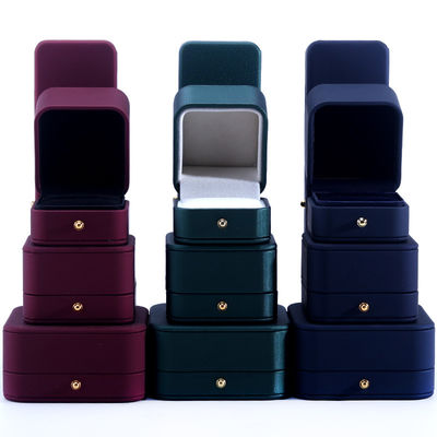 comprar Logotipo personalizado Joyería paquete Hanhong PU caja de cuero para collar brazalete aretes anillo online manufacture