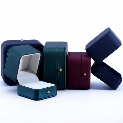 Logotipo personalizado Joyería paquete Hanhong PU caja de cuero para collar brazalete aretes anillo