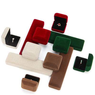 Caja de joyería de terciopelo de tamaño personalizado para guardar y proteger la colección de joyas