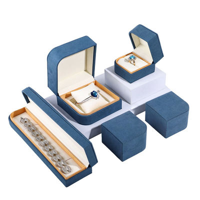 comprar Caja de embalaje de joyas de cuero de microfibra azul para aretes de anillo Hanhong 7 * 7 * 5cm online manufacture