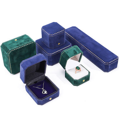 Logotipo personalizado Rectángulo de terciopelo de joyería caja para colgante pendientes brazalete collar anillo