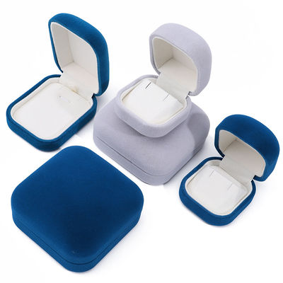 Paquete de joyería Hanhong Caja de almacenamiento de plástico personalizada para pendientes collares y anillos