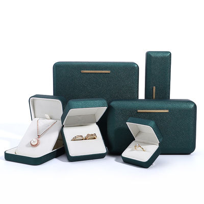 Caja de joyería de terciopelo de cuero PU verde Hanhong para logotipo personalizado y embalaje de lujo