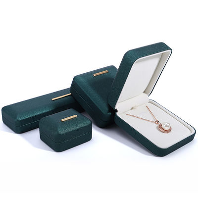 Caja de joyería de terciopelo de cuero PU verde Hanhong para logotipo personalizado y embalaje de lujo