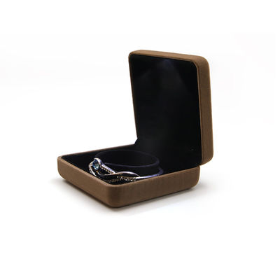 comprar Caja de joyas de terciopelo de lujo para embalaje marrón de alto grado de anillo de collar de pulsera online manufacture