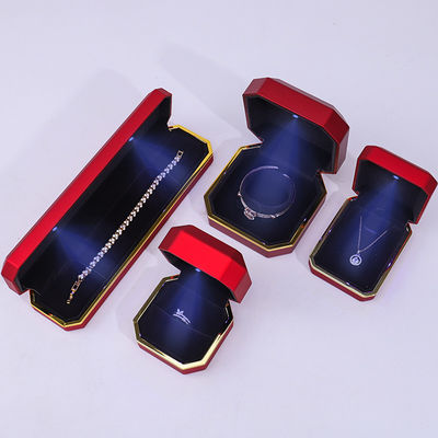 Caja de joyería de terciopelo de LED rojo para envases de anillos de collar personalizados y otros accesorios