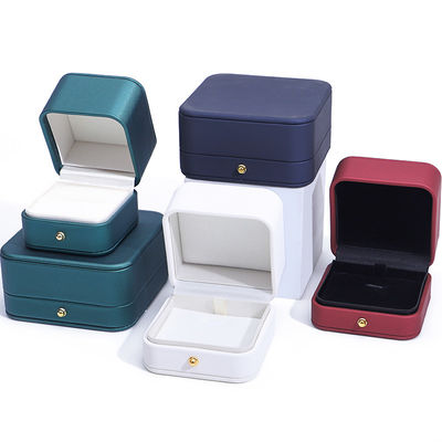 comprar Caja de embalaje de joyas de diseño más reciente para pendientes de logotipo personalizado Anillos y collares online manufacture