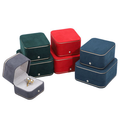 Caja de joyas personalizada cuadrada para colección de pendientes de collar hechos a mano