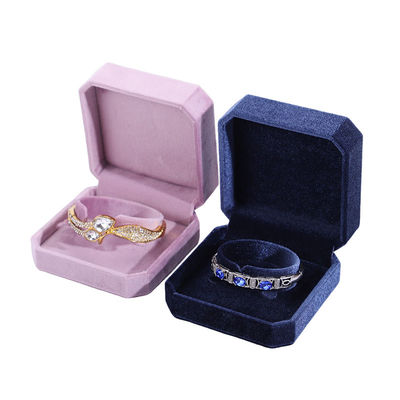 Caja de joyas de terciopelo de logotipo personalizado para el embalaje de anillos de brazalete de collar rosa de Hanhong