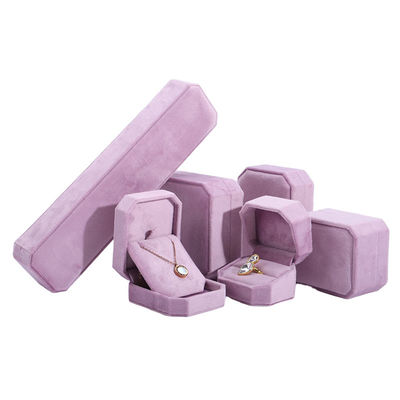 Caja de joyas de terciopelo de logotipo personalizado para el embalaje de anillos de brazalete de collar rosa de Hanhong