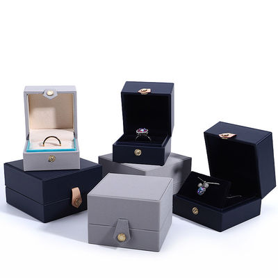 Paquete de joyería personalizado Grado caja de terciopelo con logotipo e impresión de serigrafía