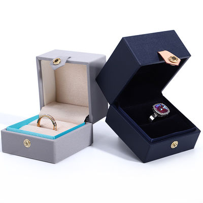 Paquete de joyería personalizado Grado caja de terciopelo con logotipo e impresión de serigrafía