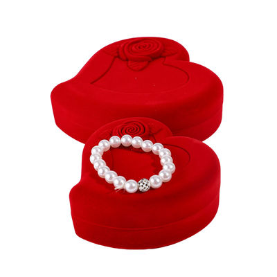 Caja de joyas de terciopelo para el anillo de amor rojo collar y pendientes de punta conjunto de embalaje personalizado