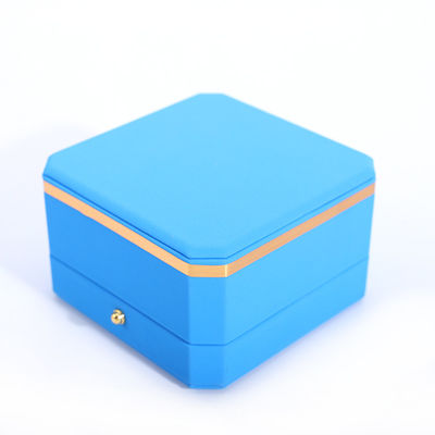 Caja de joyería de envoltura de regalo de cuero PU azul para el logotipo personalizado de botón de metal octogonal de Hanhong