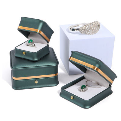 Logotipo personalizado Caja de joyería de cuero verde oscuro con embalaje Hanhong y revestimiento de terciopelo