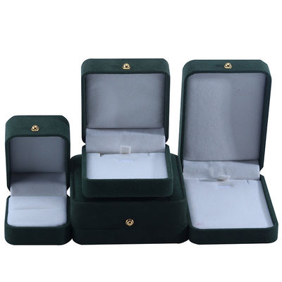 comprar Logotipo personalizado Caja de embalaje de joyas de terciopelo verde para collar brazalete aretes anillo online manufacture