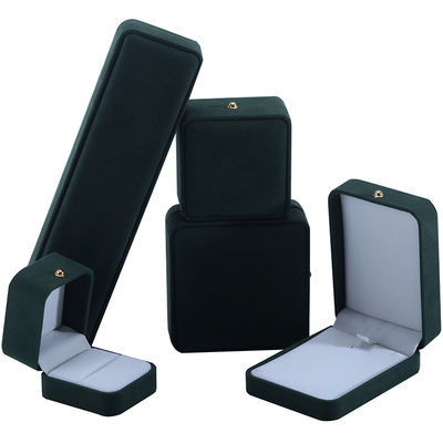 Logotipo personalizado Caja de embalaje de joyas de terciopelo verde para collar brazalete aretes anillo