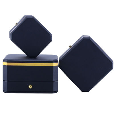 Caja de joyería de cuero PU negro octogonal para brazalete de logotipo personalizado de Hanhong Collar de anillo