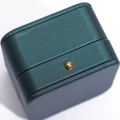 El más nuevo estilo verde PU caja de embalaje de joyería de cuero para collar de boda aretes anillo