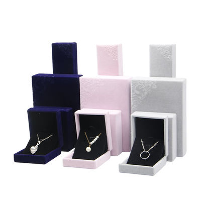 Caja de embalaje de joyas azules en relieve hecha a mano para mi collar de terciopelo y anillo azul