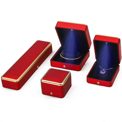 Luxury Red LED Light Up Caja de joyas, Cajas de embalaje de joyas tamaño personalizado