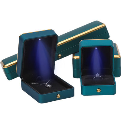 comprar Brazalete Collar Anillo de oreja Caja de joyas con organizador de lujo ligero Pavo azul online manufacture