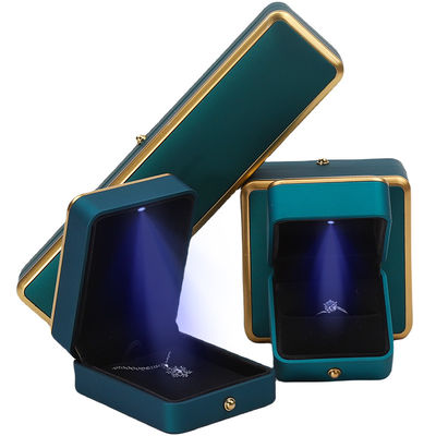 Brazalete Collar Anillo de oreja Caja de joyas con organizador de lujo ligero Pavo azul