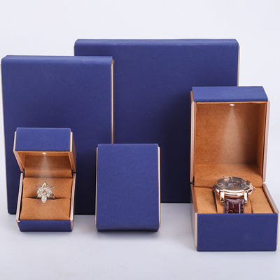 19x19x4cm Caja de regalo de joyería de cuero PU de terciopelo azul con luz LED y forro de terciopelo