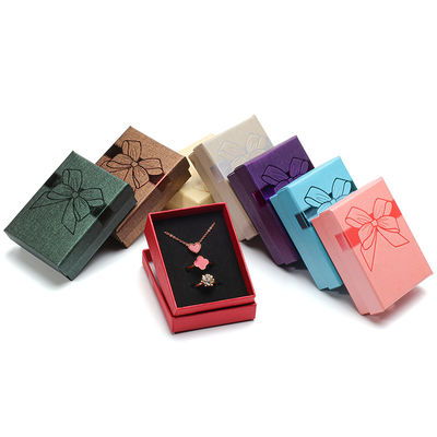 Tamaño personalizado Logotipo de Hanhong Papel de cartón Regalito de joyería Caja de cajón Presentación