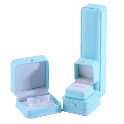 Paquete de joyas en Ciano con diseño de corona Hanhong Logotipo personalizado Luxo PU caja de traje de cuero